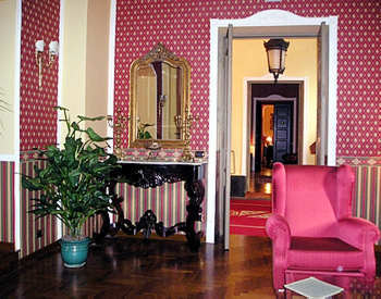 Ranieri Hotel 4*